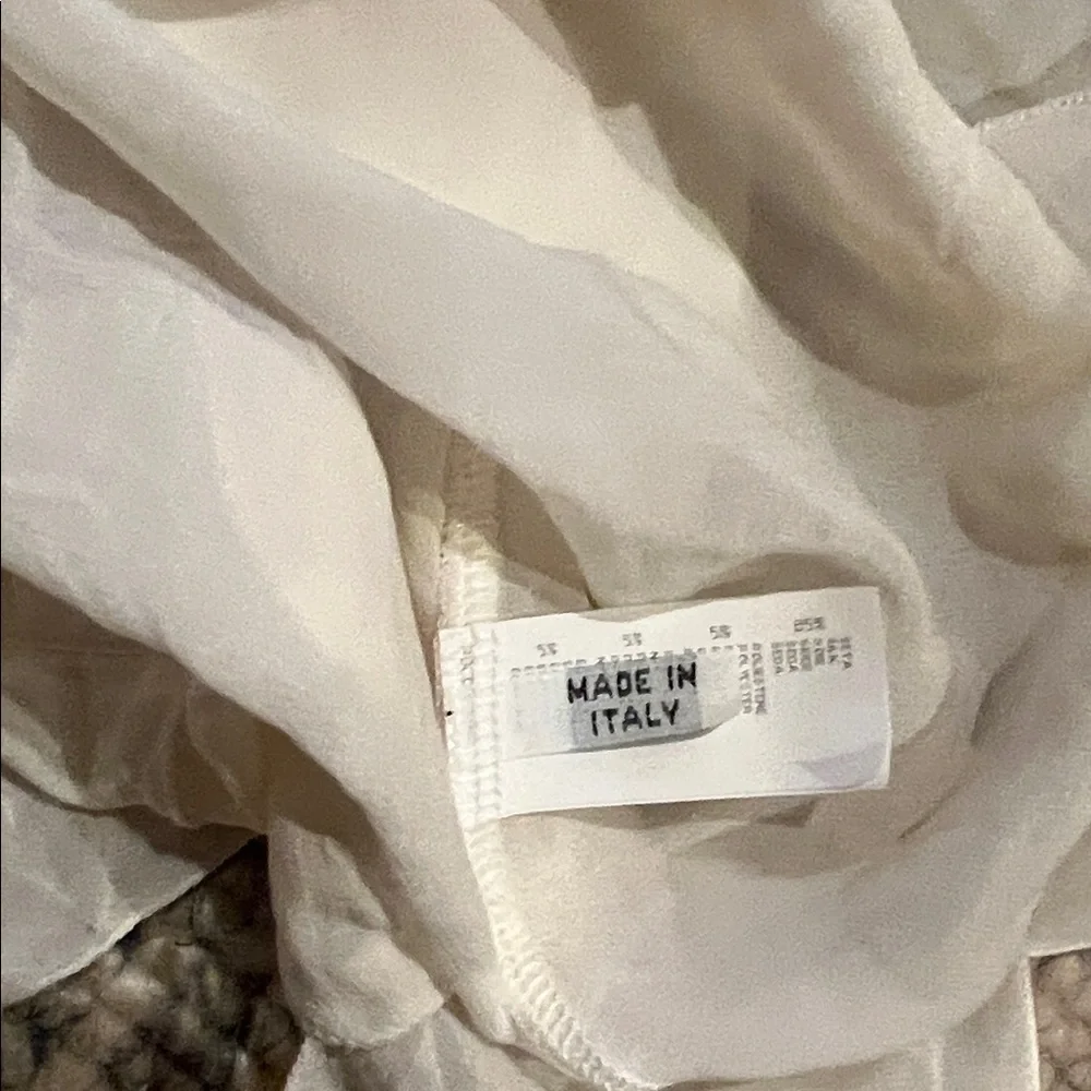 Elegant La Perla scalloped Trimmed White and Yellow shirt - Picture 3 of 4